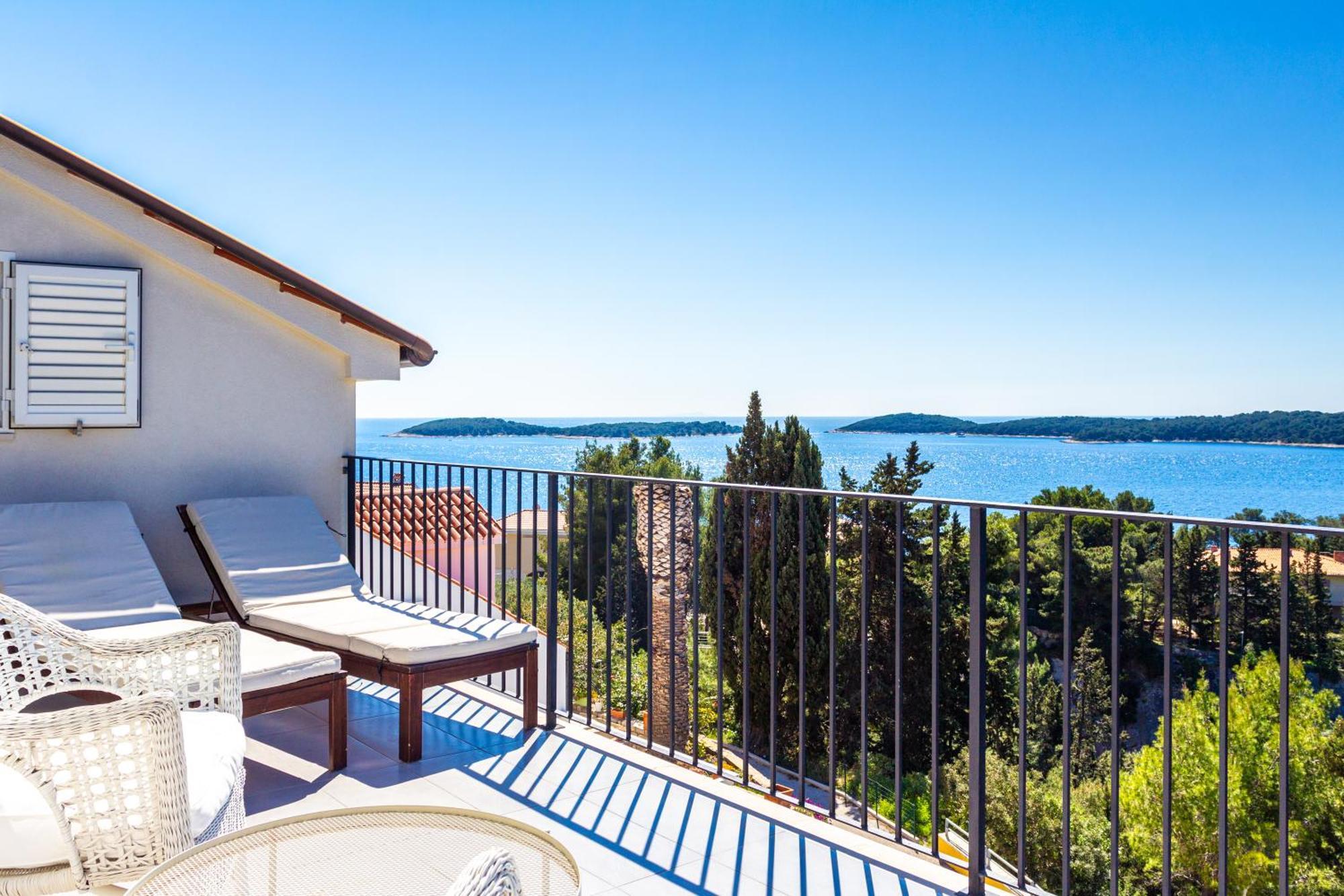 Blue Bay Residence Hvar Town Extérieur photo