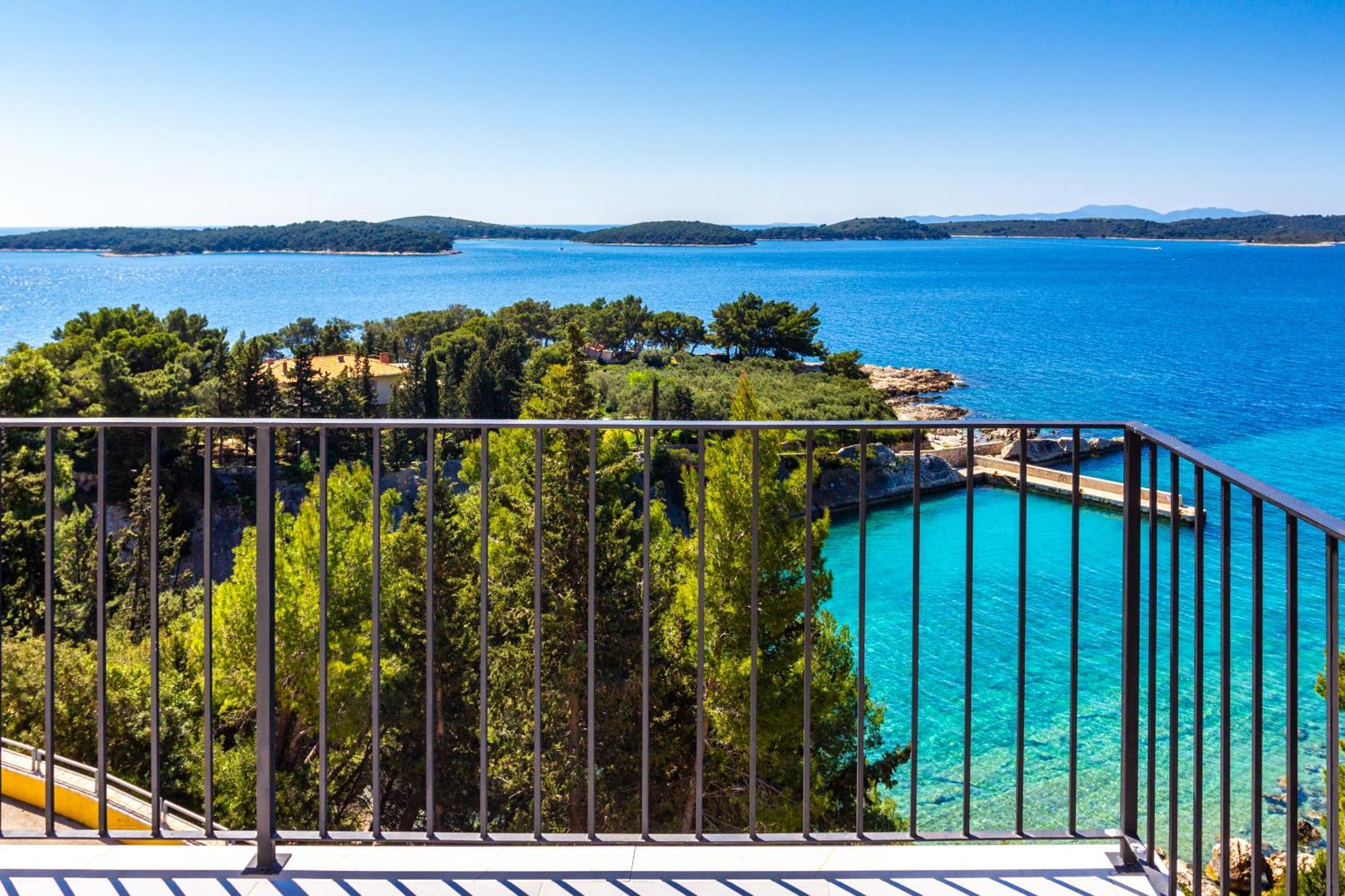 Blue Bay Residence Hvar Town Extérieur photo